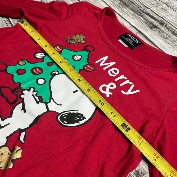 Youth Large 10/12 Peanuts Snoopy & Woodstock Christmas Long Sleeve Shirt Red GUC - Picture 4 of 5
